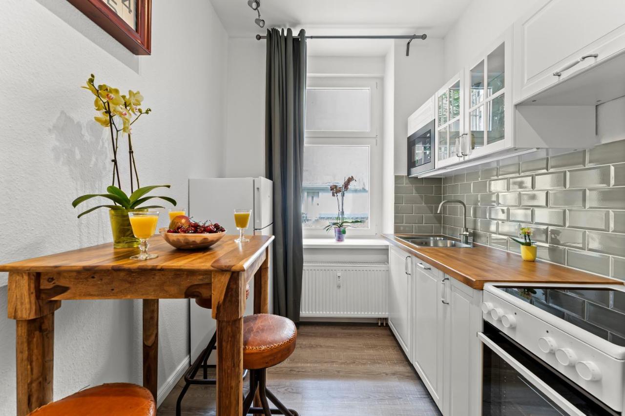 The Weichsel, 3br Up To 6 People In Friedrichshain Appartement Berlijn